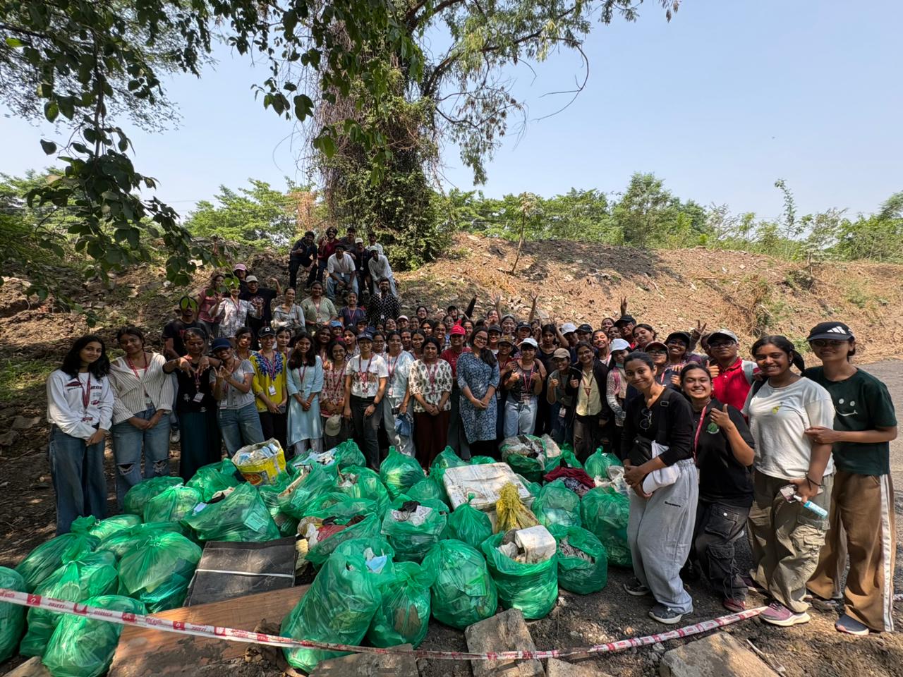 Community power in action! Partnering with MIT School of Vedic Sciences, our Earth Day Cleanliness Drive at Magarpatta brought volunteers together to haul in 45+ garbage bags, proof that collective action builds a cleaner, greener tomorrow.